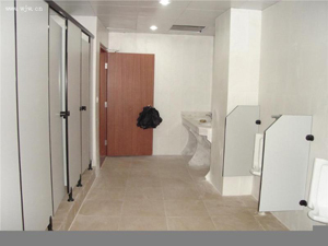 江門華威衛(wèi)生間隔斷 專業(yè)打造高品質(zhì)公共空間解決方案